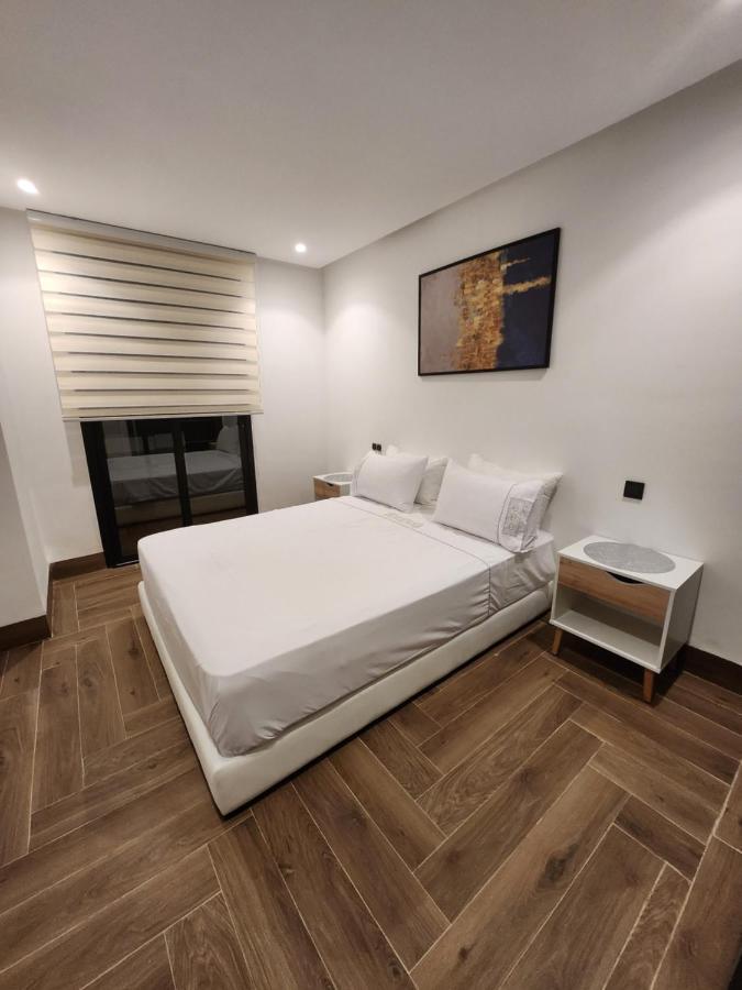 Modern Luxury Retreat: 2-Bedroom Apartment In The Heart Of Marrakech Marrakesz Zewnętrze zdjęcie